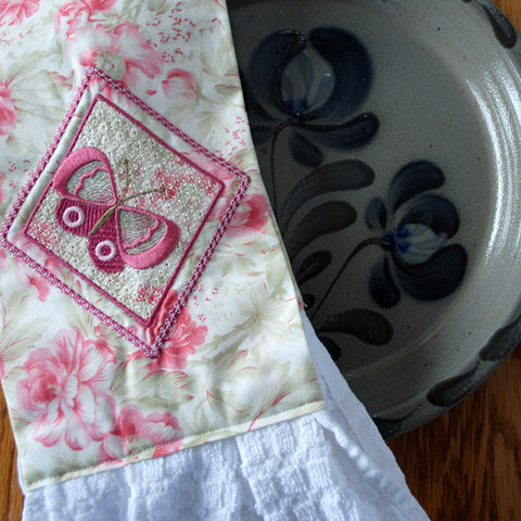 Gumbo Pattern Kitchen Towel Boa - Customization Available