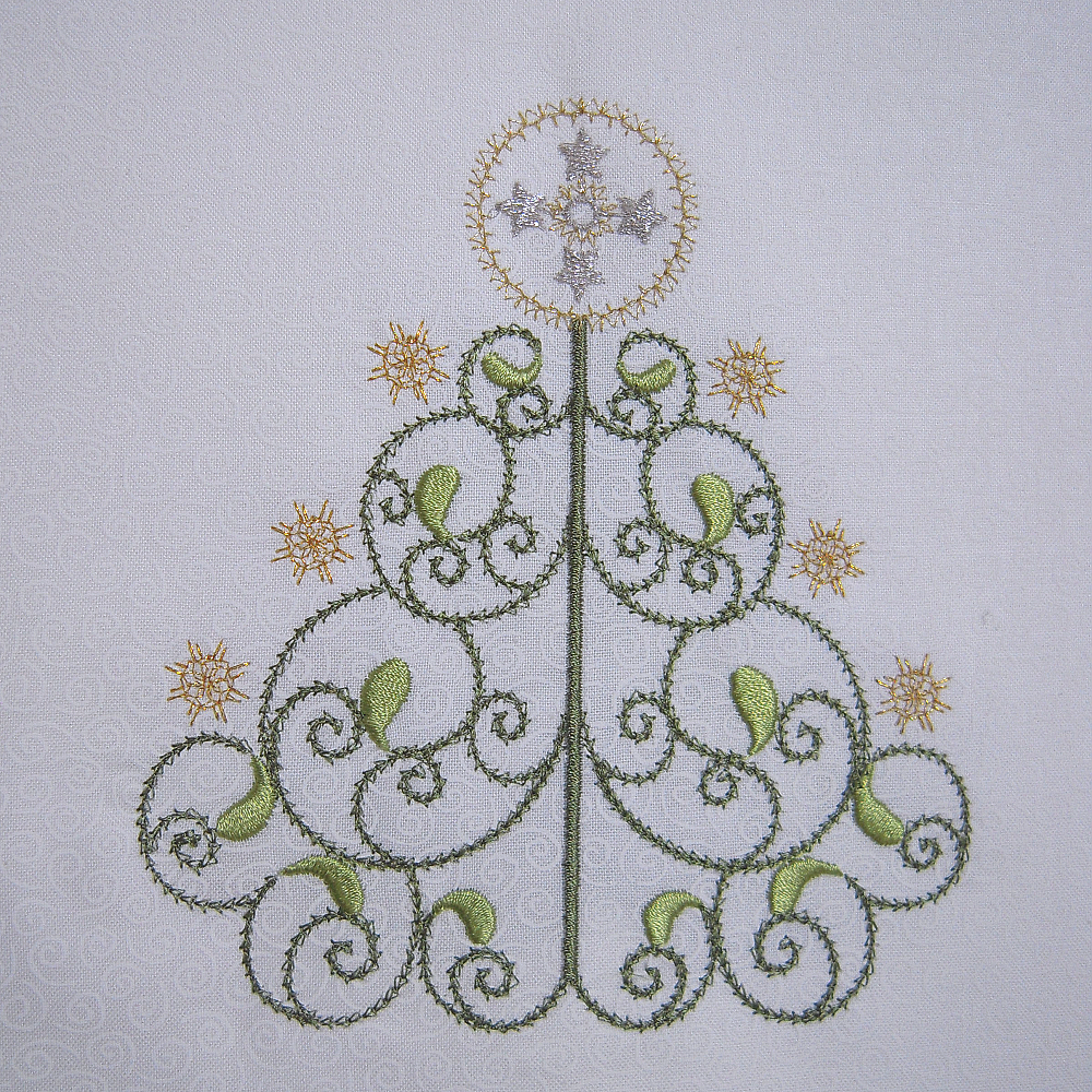 filigree-christmas-tree-die