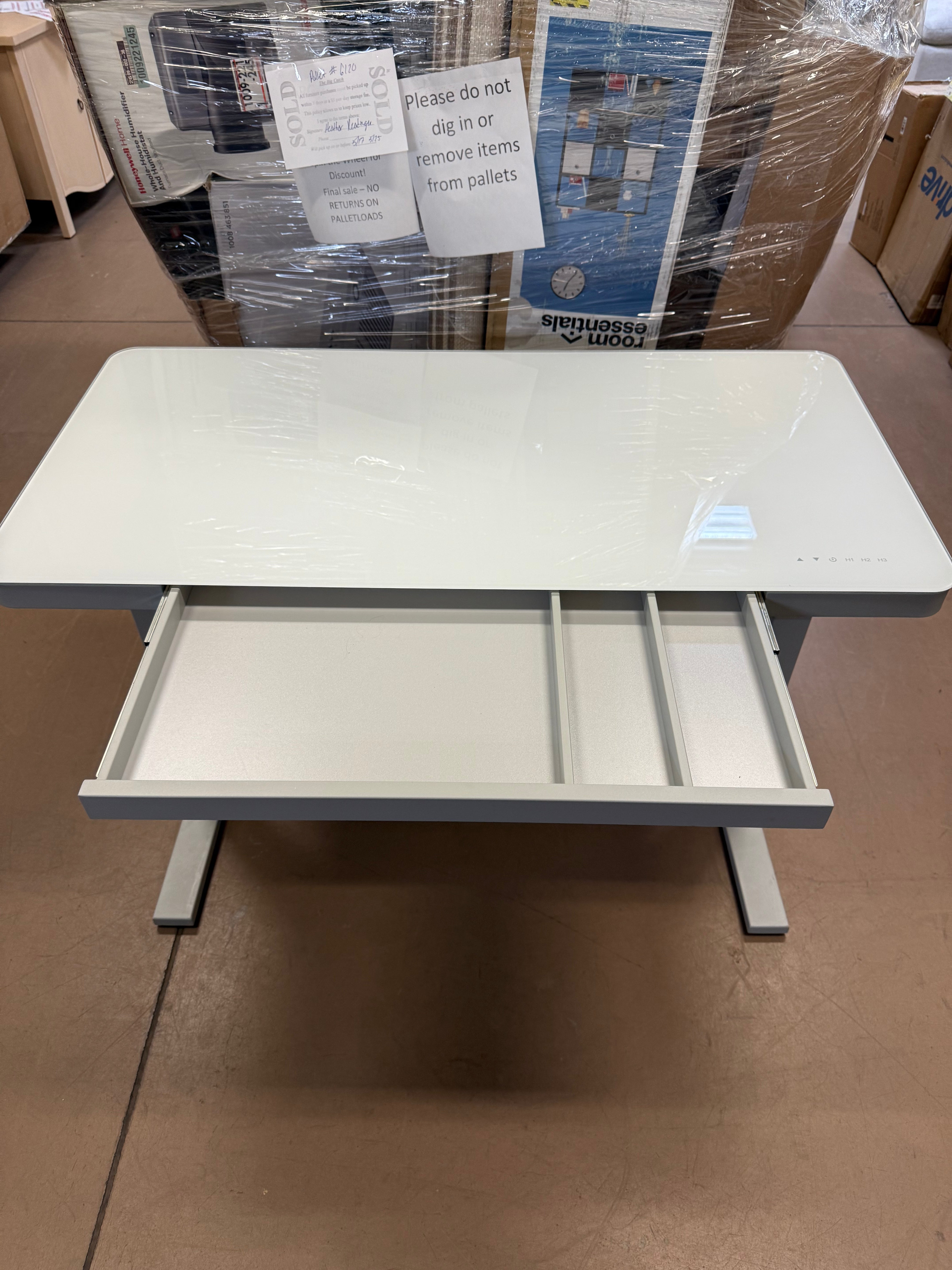 !!SALVAGE SPECIAL!! Tresanti Geller 47” Adjustable Height Desk, White!! DESK TOP DOES NOT POWER UP!!