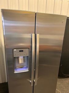 GE 21.8-cu ft Counter-depth Side-by-Side Refrigerator with Ice Maker (Stainless Steel)!  -Brand new Scratch & Dent (Has some marks on the right side, photos shown and the door handles)