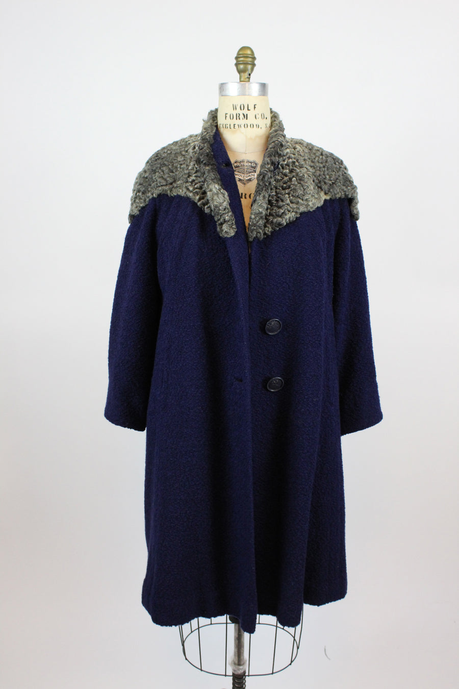 1940's navy boucle fur cape coat large | new fall – Crush Vintage