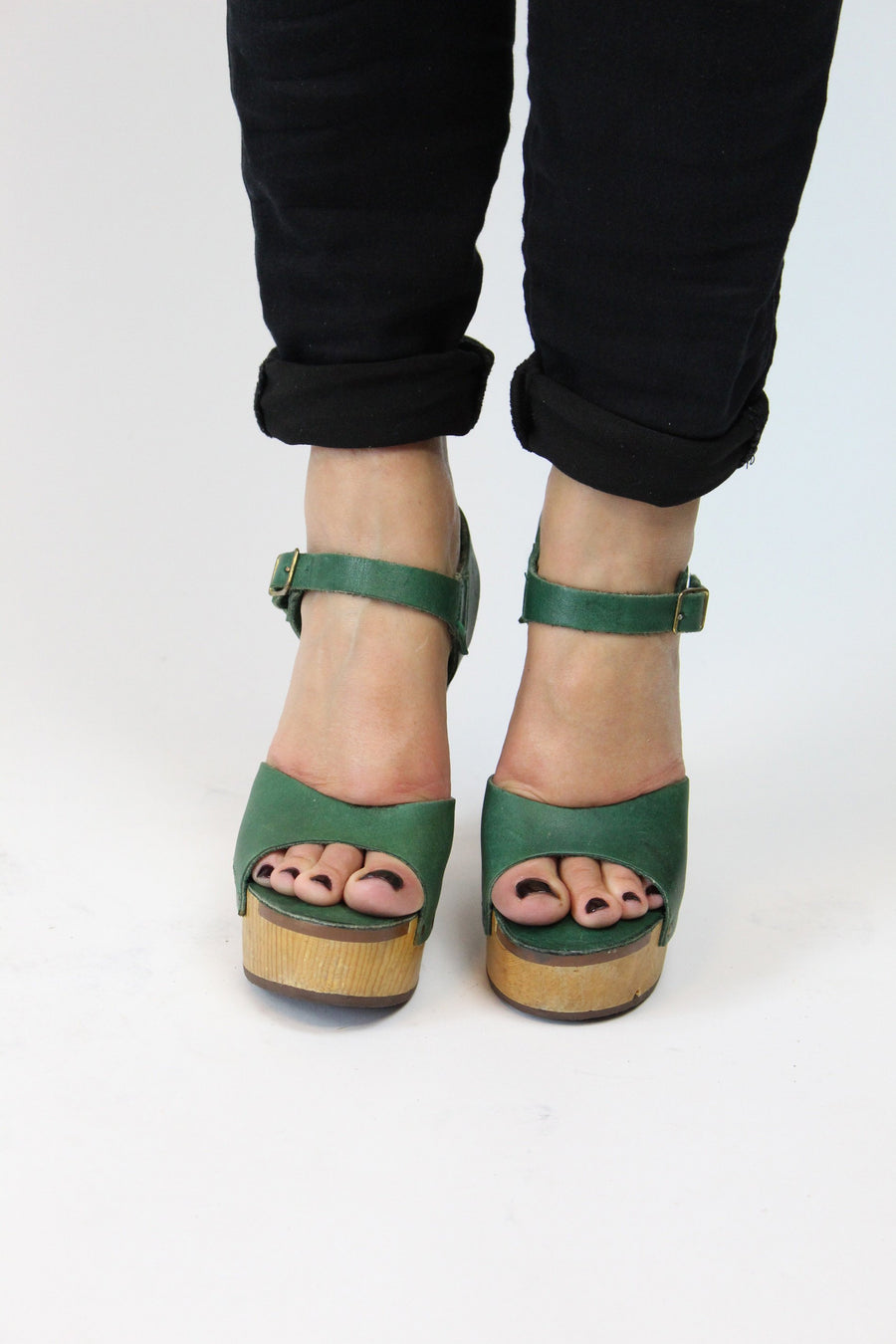 vintage cherokee wedge shoes