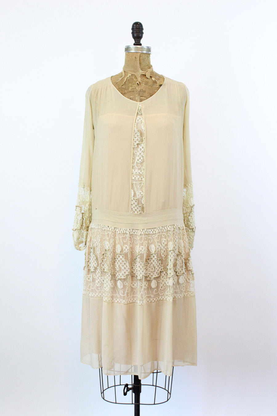 1920s silk macrame lace WOOD BEAD dress xs | new fall – Crush Vintage