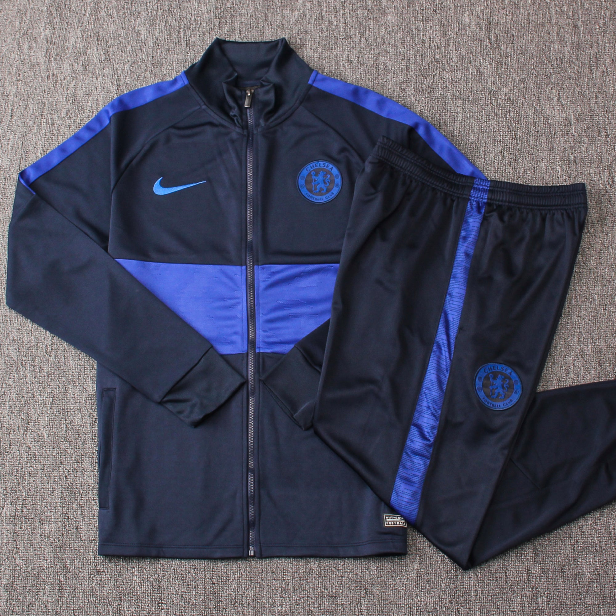 chelsea strike tracksuit