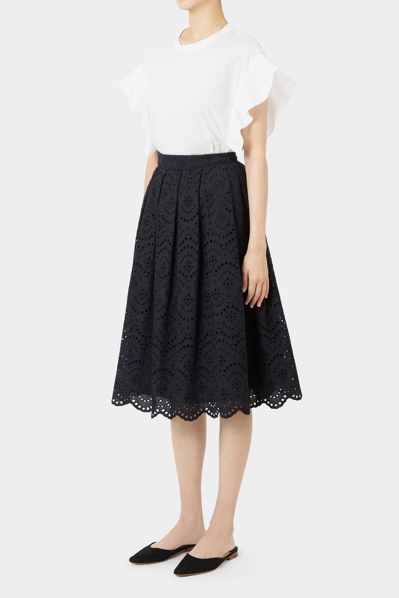 lace a line skirt