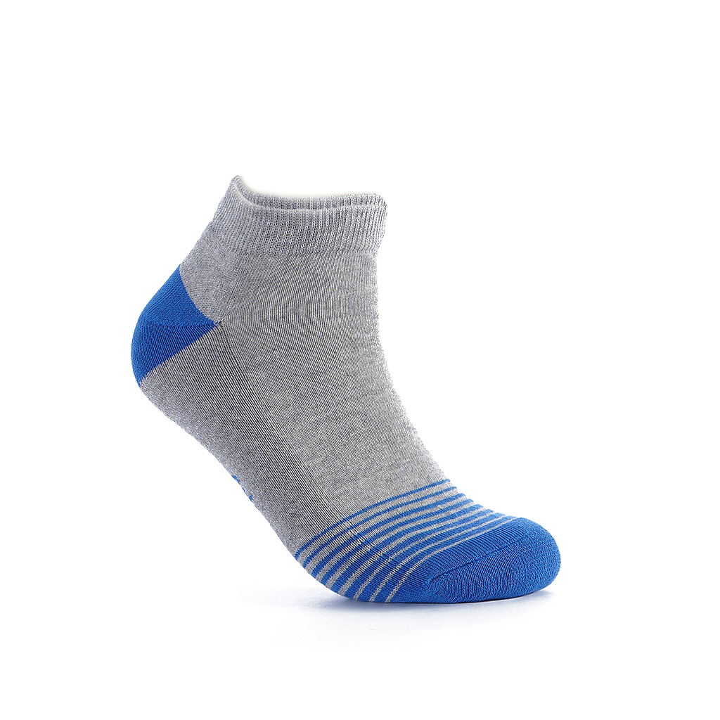 Blue heeled socks, half a towel – 2segypt