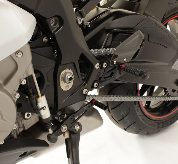 Gilles Tooling MUE2 Adjustable Rearsets - Ducati Streetfighter V4