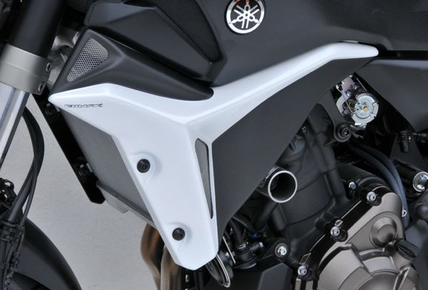 Ermax Cooling Air Scoops for '18-'20 Yamaha MT-07 – Motostarz Canada
