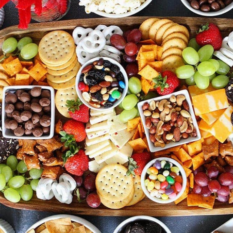 How to Build the Perfect Snackcuterie Board – SmartBox