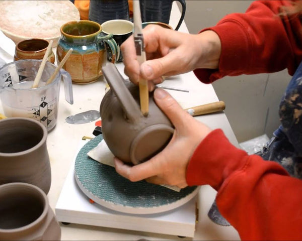 Use-Soldering-Method-to-fix-mug-handle