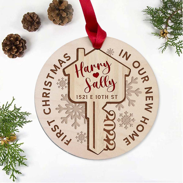 Personalized Christmas Maple Round Ornament