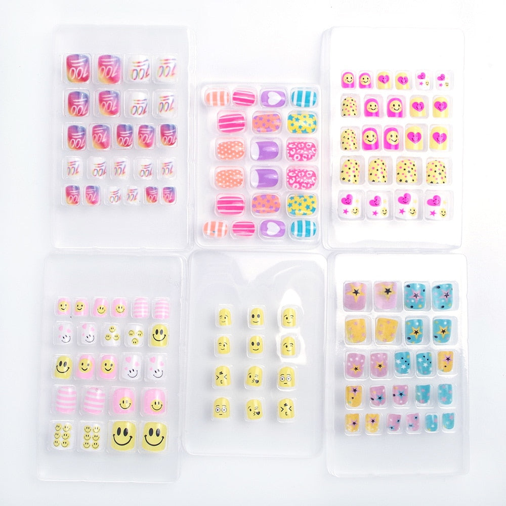 128 Stks Kawaii Kinderen Nep Nagels In Geschenkdoos 28 Maten Exclusieve Nagels Collecties Lachend Gezicht Snoep Carton Pers Op Nagels Grandado Com