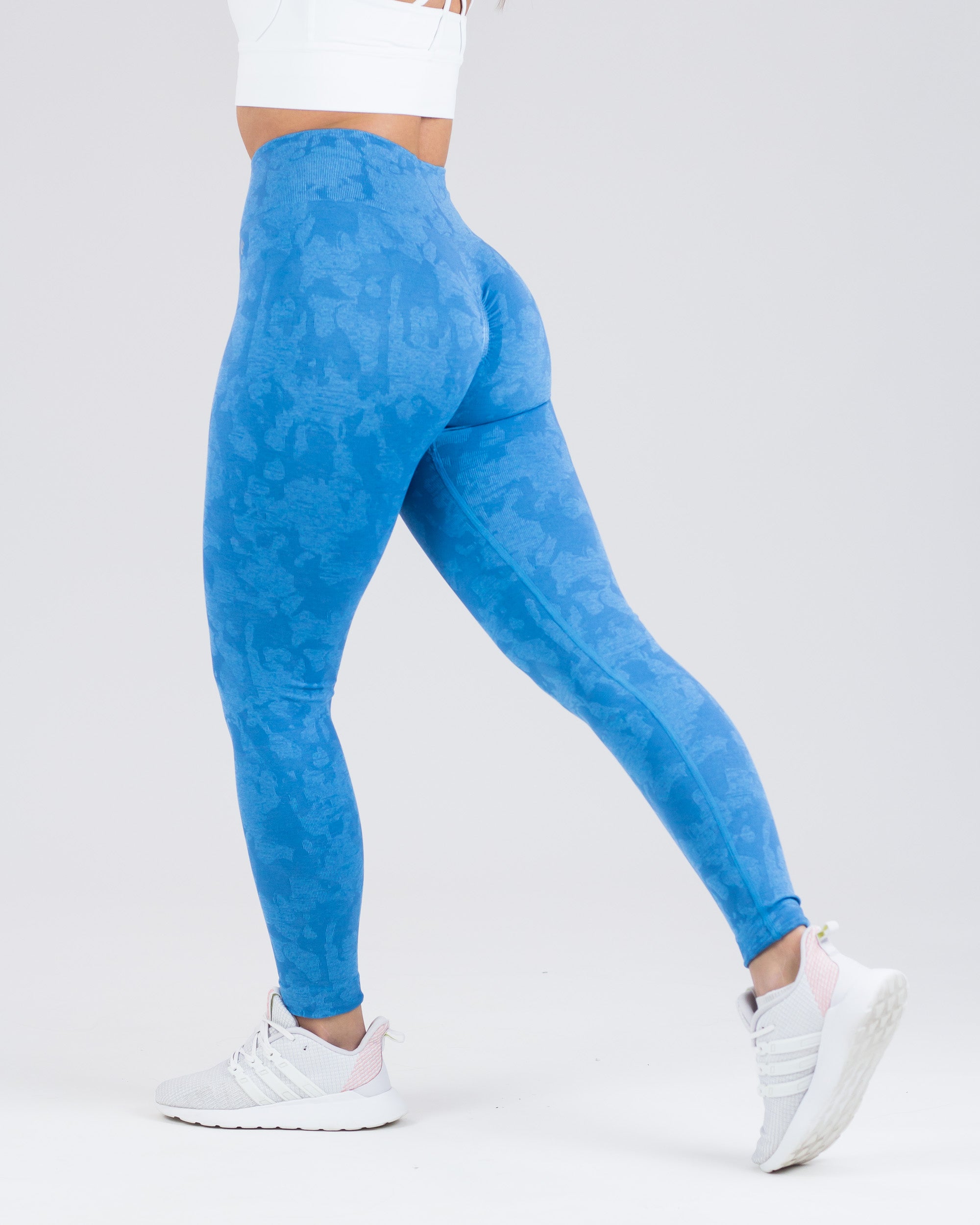 Manduka Performance Legging High Rise Printed – Camo Tie Dye Blue