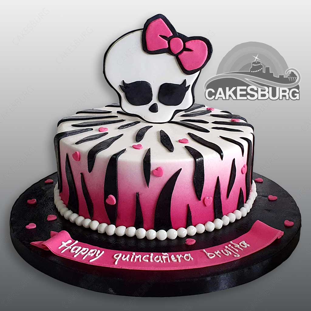 Running away? I'll help you pack.: Birthday Dreams ... Monster High Cupcakes