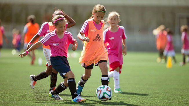 Cabeza manipular Nueve Escuelas de Fútbol Femenino de España