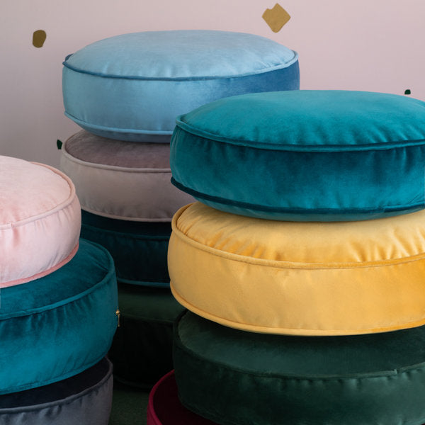 Small Velvet Pouf – Mimibear