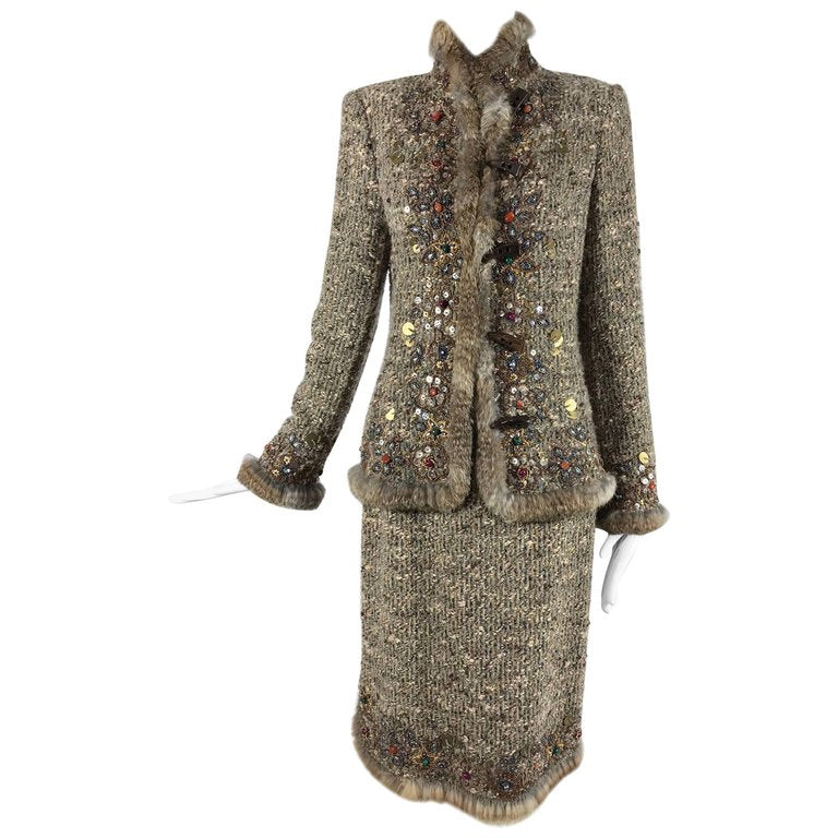 SOLD Oscar de la Renta jewel and fur trim soft tweed knit skirt set ...