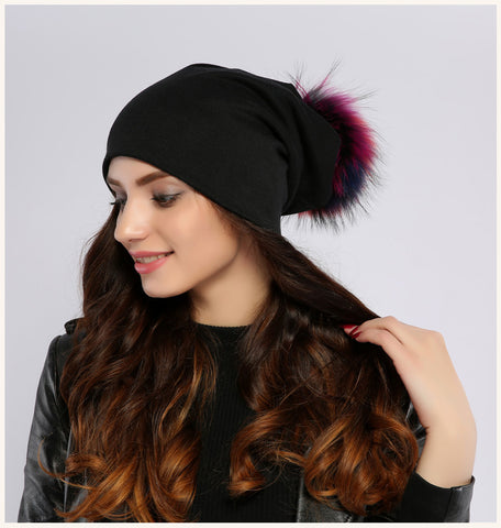 Bonnet et pompon multi-couleur