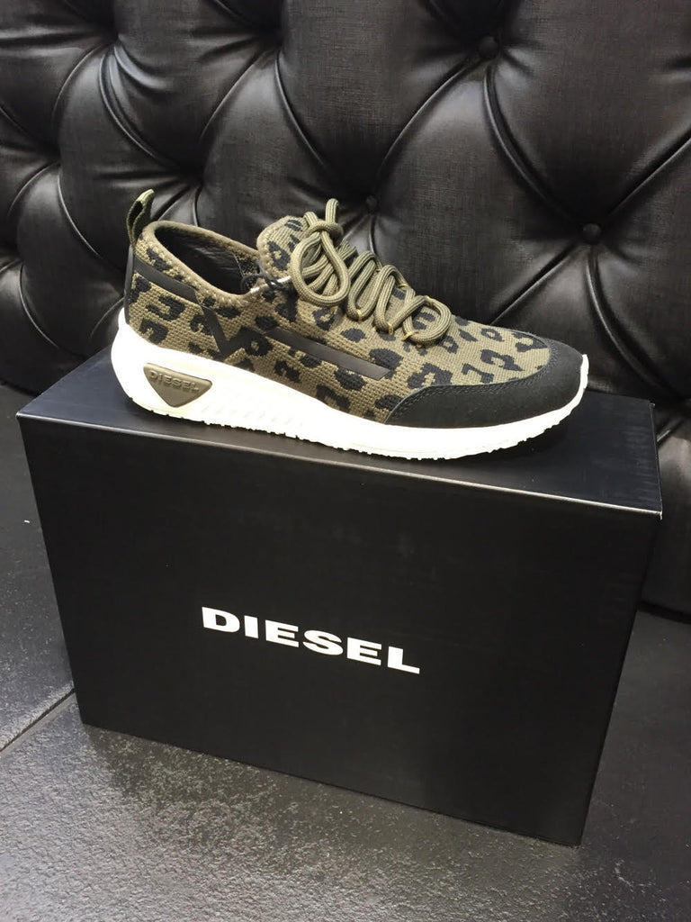 diesel camo shoes
