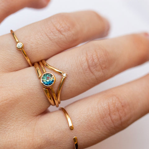 bi colored sapphire ring