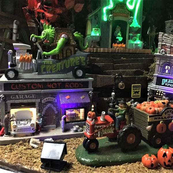 Lemax Spooky Town The Creature s Custom Hot Rod Shop 05611