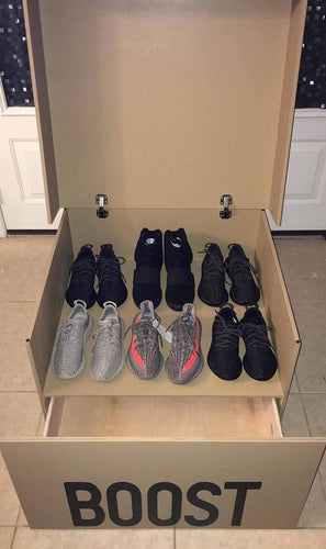 yeezy sneaker box