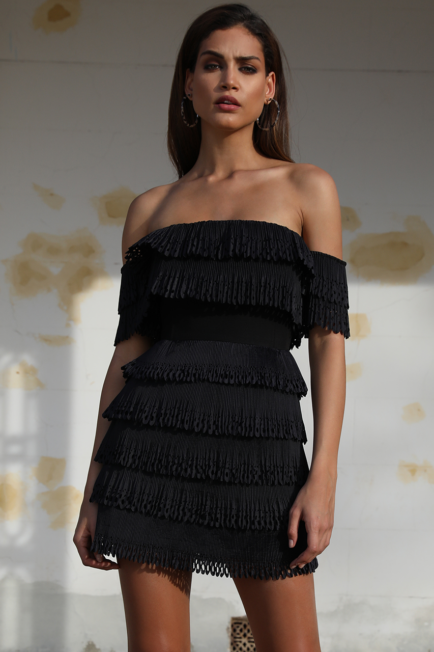 alex perry black velvet dress