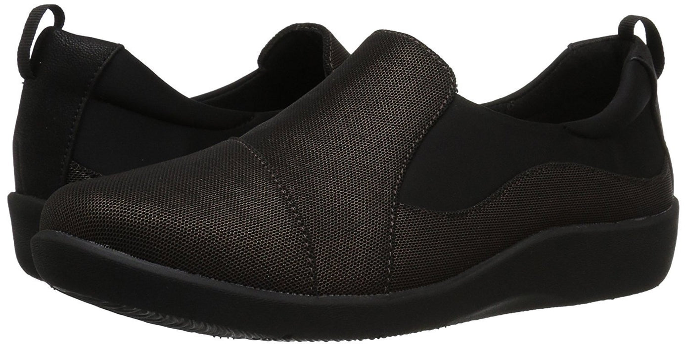 bronce difícil infinito CLARKS Women's CloudSteppers Sillian Paz Slip-On Loafer — Bida Wide Shoes