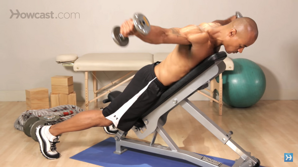 Reverse Dumbbell row