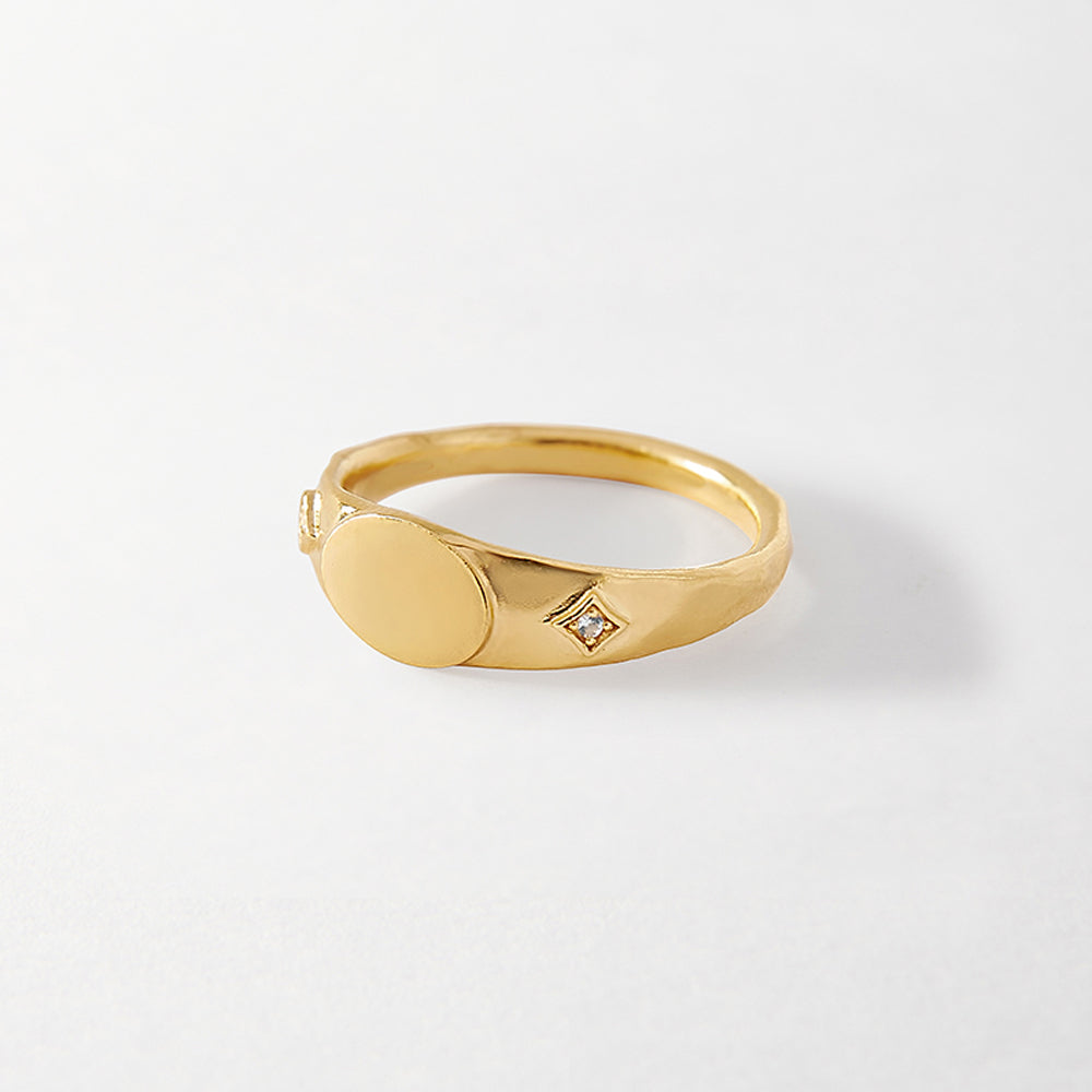 Inthefrow Comet Signet Ring - Gold – EDGE of EMBER
