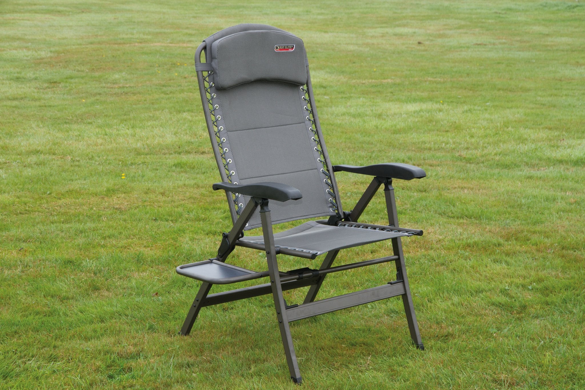 Quest Elite Naples Pro Comfort Chair with Table - Pair – Capital Outdoors