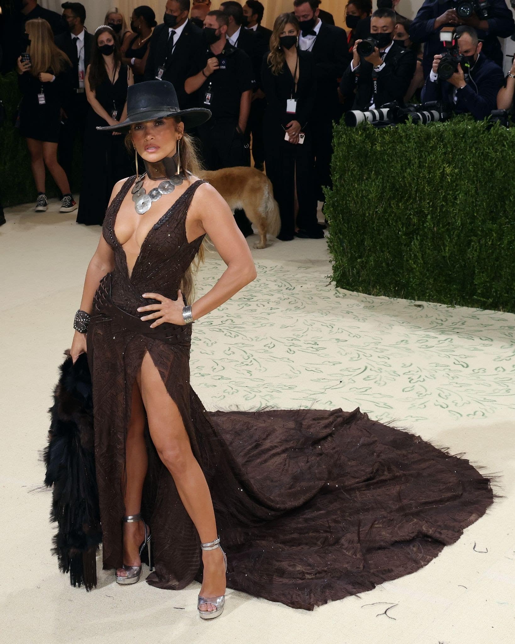 The back of J.Lo’s iconic cowboy hat and gown ensemble (Photo by Dimitrios Kambouris/Getty Images for The Met Museum/Vogue).