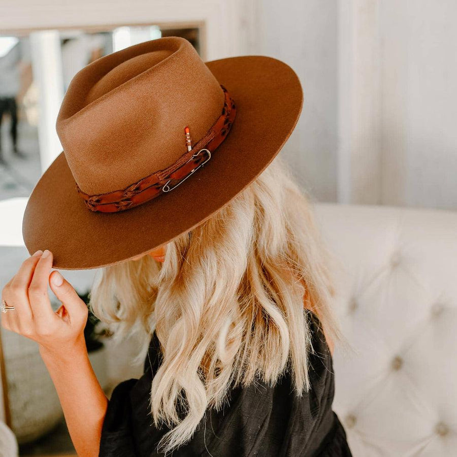 wide brimmed felt hats