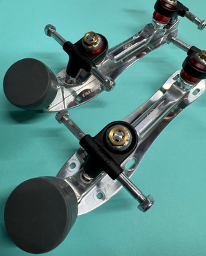 Pilot Falcon Plus Plates - Silver *Blem* - Pigeon's Roller Skate Shop