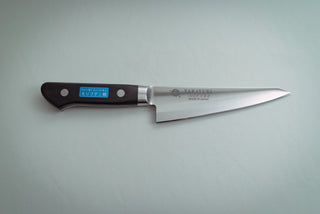 Kanetsune Seki Japan KC-710 Honesuki-Maru High Carbon Steel 150mm