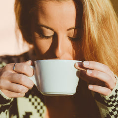 Lower temperature preserves aromas while freeze drying instant coffee