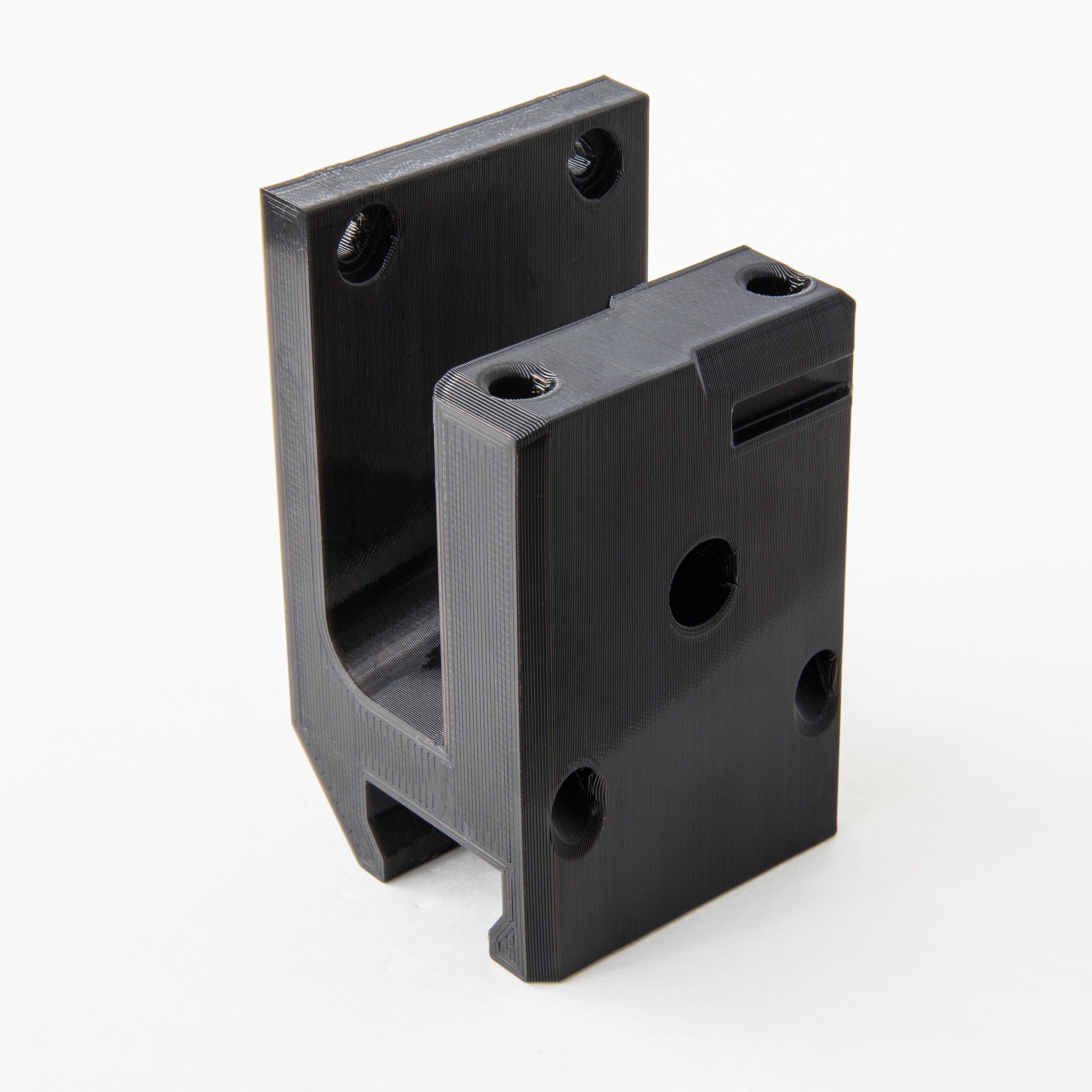 AR-15 + PMAG Wall Mount | Spartan Mounts®