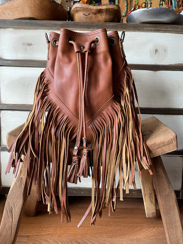 FRINGE BUCKET BAG GOLDEN STARS BLACK LEATHER – Artisan Shop GT