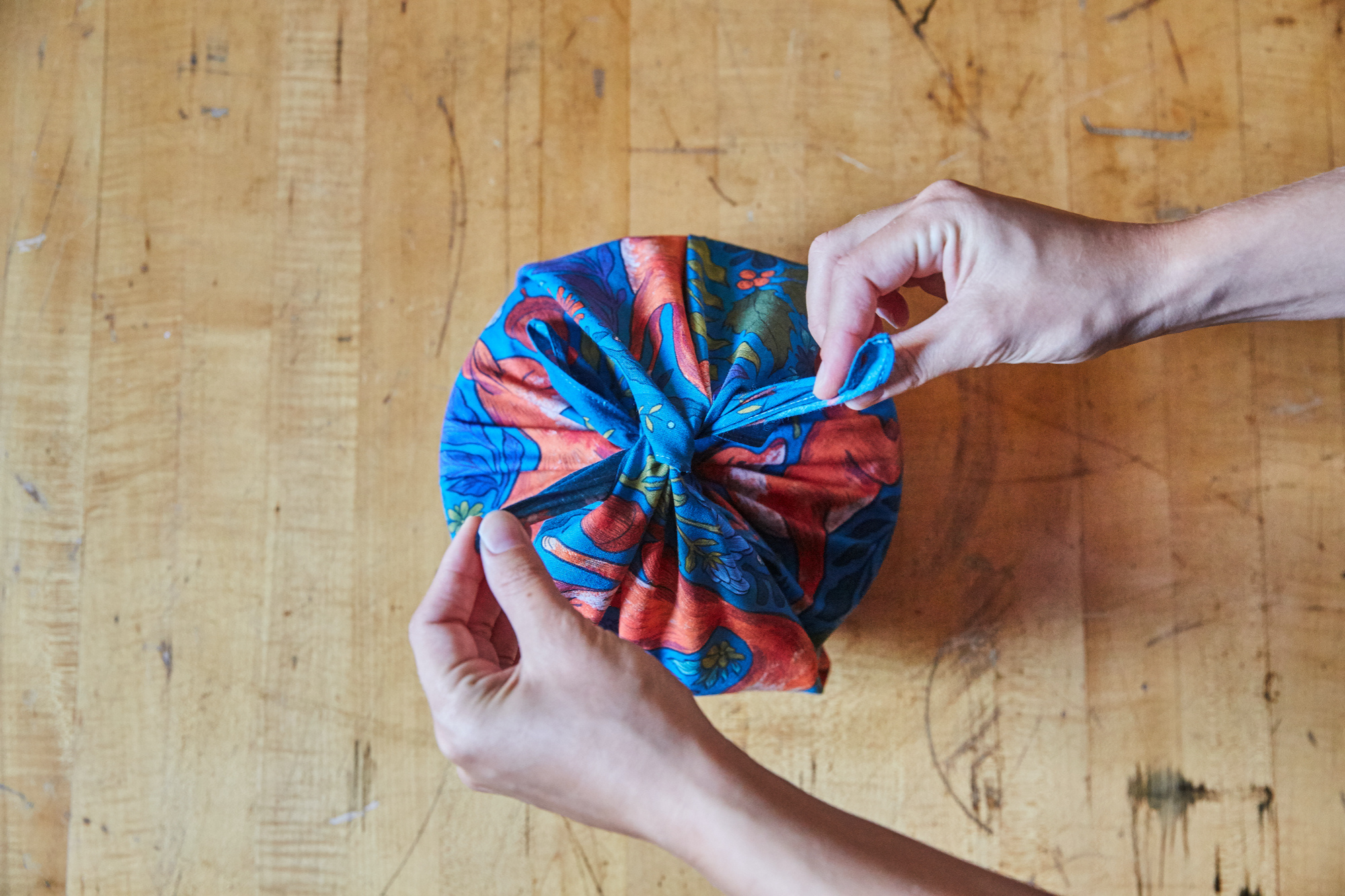 Furoshiki Tutorial de cómo hacer una bolsa de almuerzo