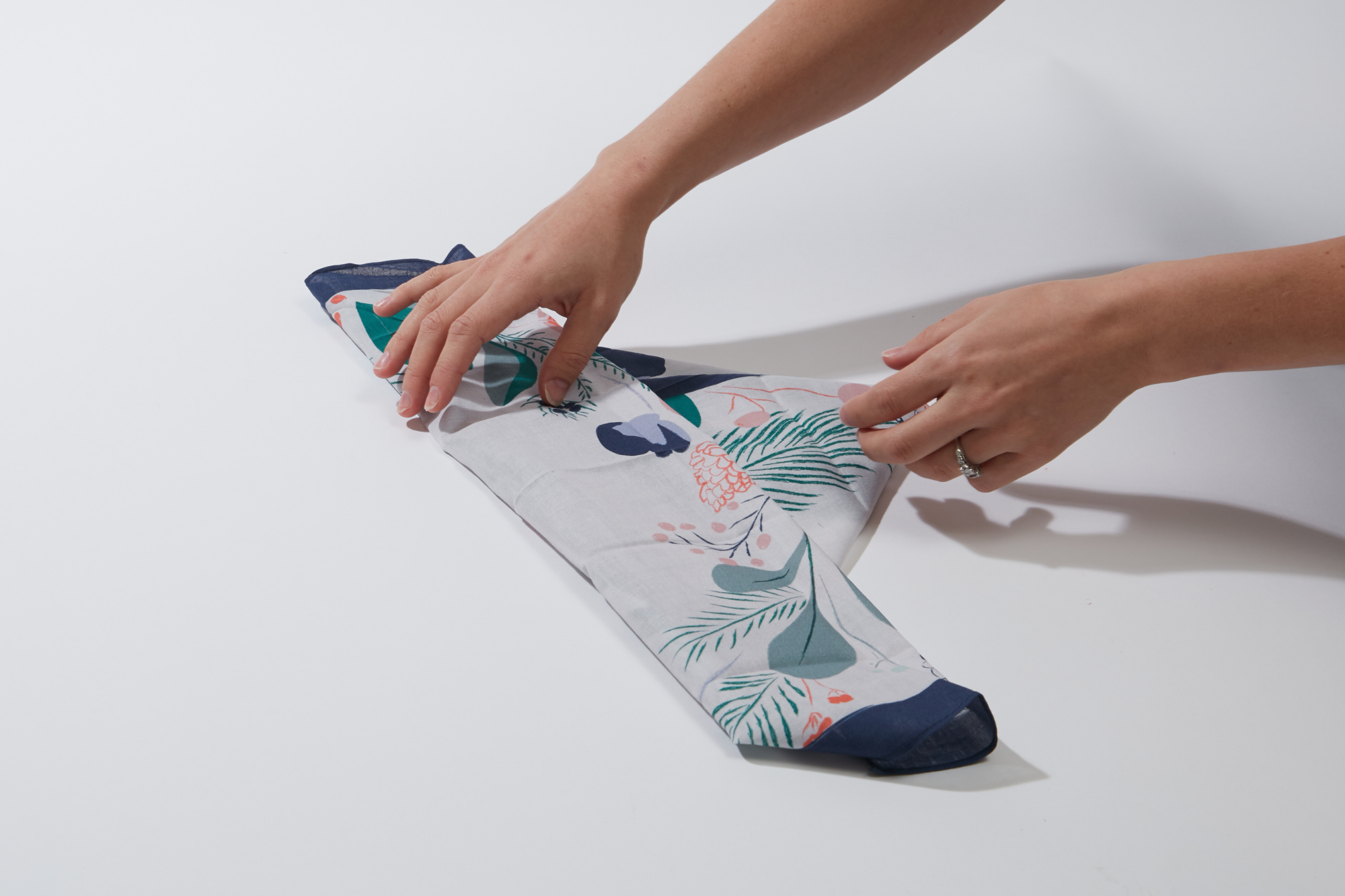 How to Make a Yoga Mat Bag with Furoshiki – Wrappr