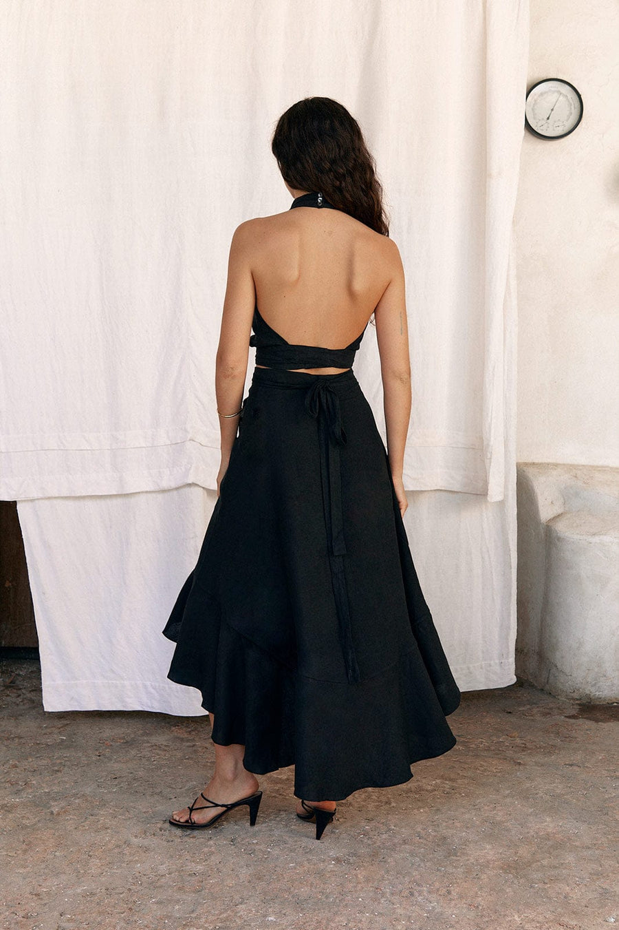 Arkitaip The Catalina Linen Wrap Skirt In Black Arkitaip