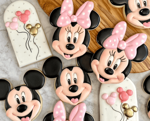 Mickey & Minnie's party food