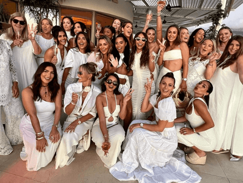 Key Elements of the Ultimate White Party