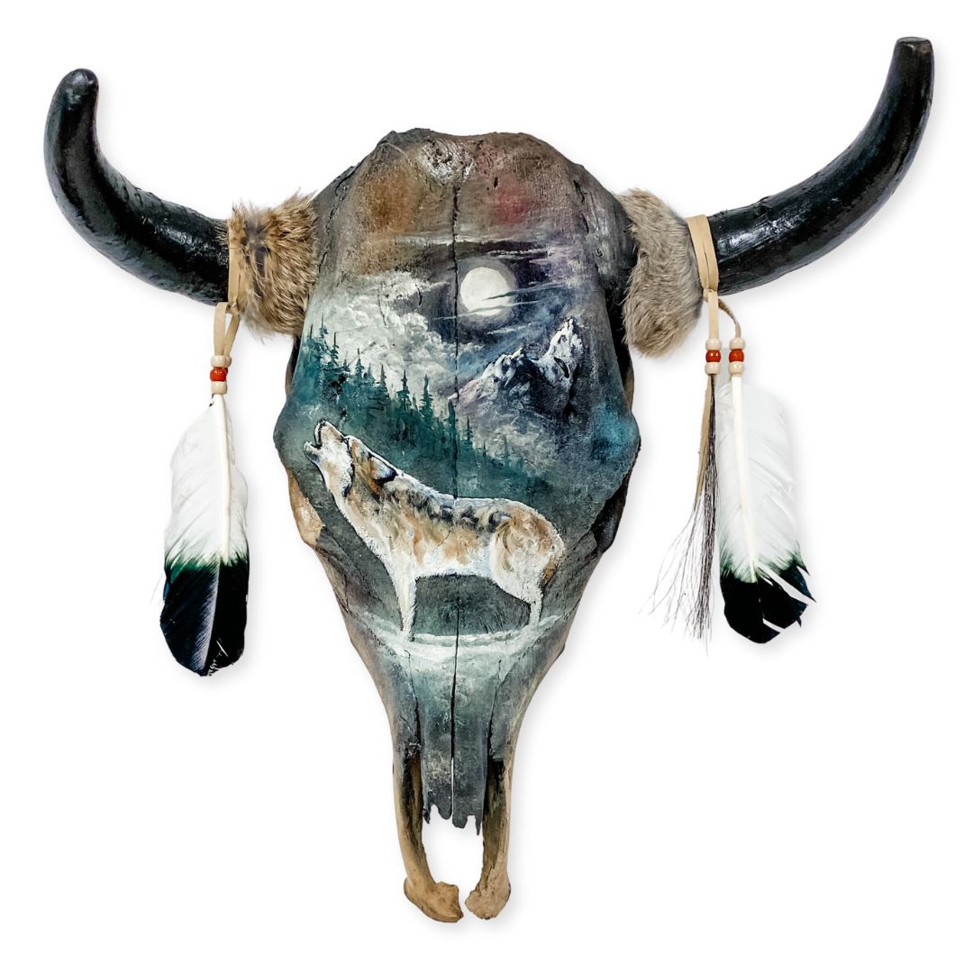 ''Southwest-Style Cow SKULL, Howling Wolf''