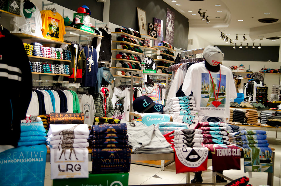 THE ULTIMATE GUIDE TO GETTING YOUR CLOTHING LINE INTO RETAIL STORES