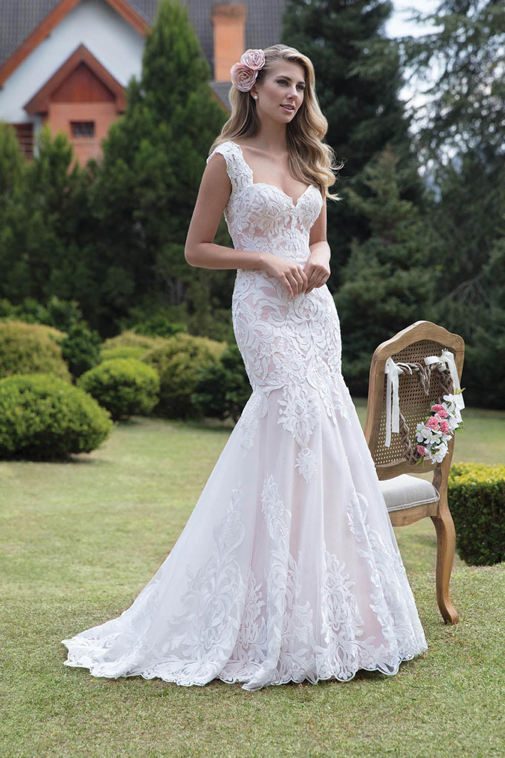 Mermaid Straps Sweetheart Lace Wedding Dresses Angrila 8946