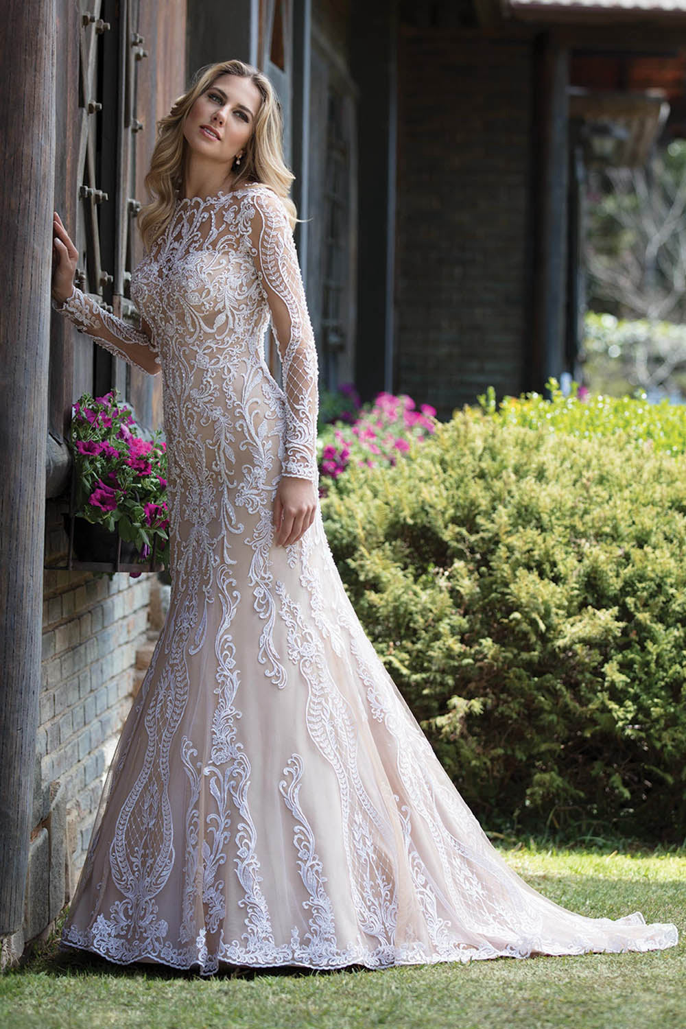Empire Sweep Train Lace Wedding Dress with Long Sleeves – Angrila