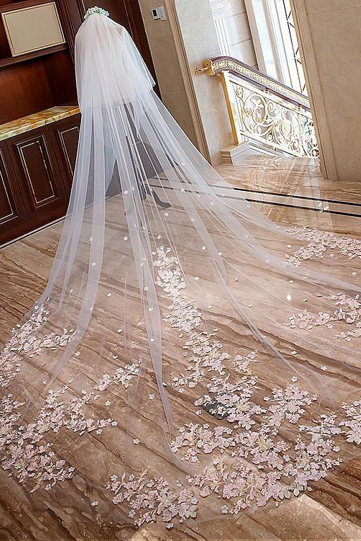 Elegant Long Lace Bridal Wedding Veils Angrila