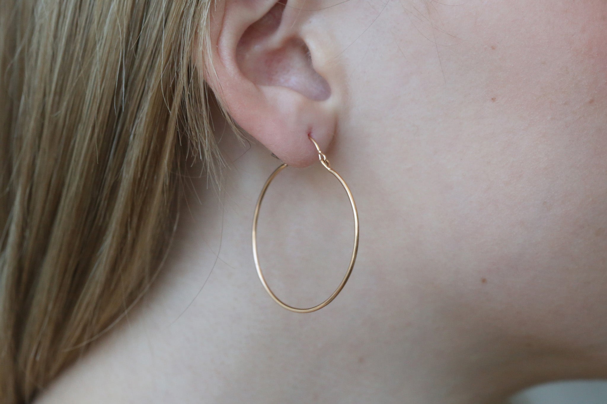 Valance Hoop Earrings - Medium