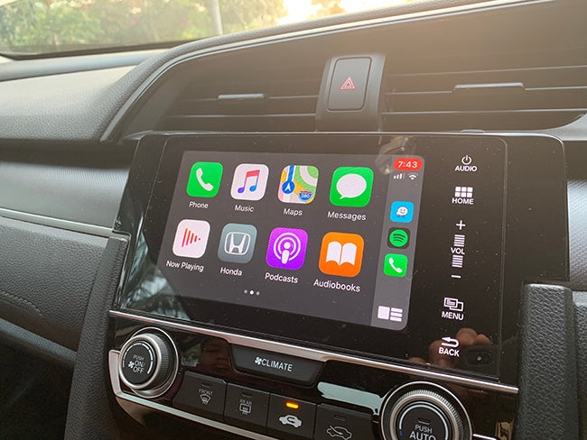車用螢幕顯示Carplay或Auto_Android的畫面